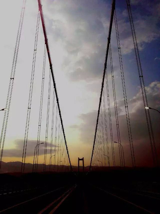 云南的亚洲第一大桥即将通车