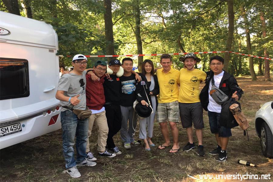 湖北汽院东风HUAT车队在德国大学生方程式大赛再创佳绩