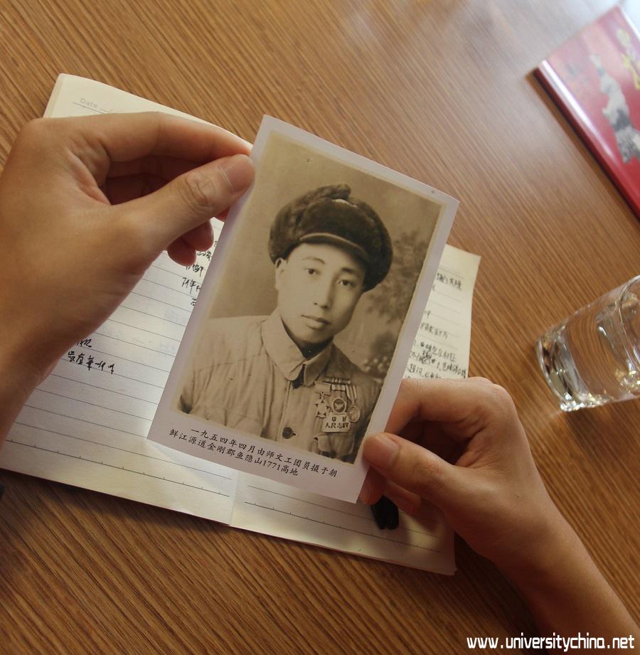 图为陆关校老师1954年拍摄的照片  通讯员许鑫磊摄.jpg
